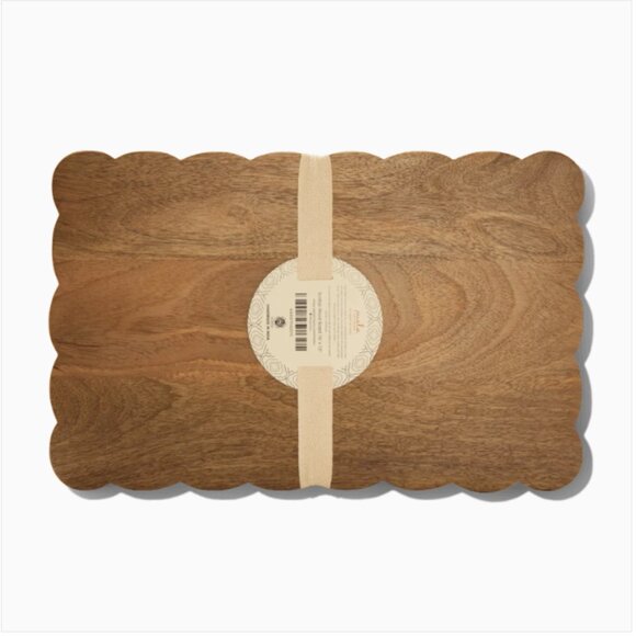 Mela Artisans Scalloped Edge Mango Wood Board - Picture 1 of 1